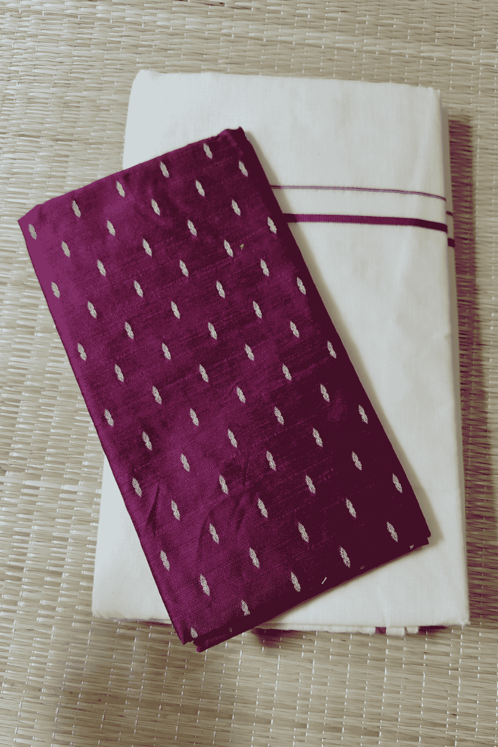 Puliyilakkara grape vine set saree
